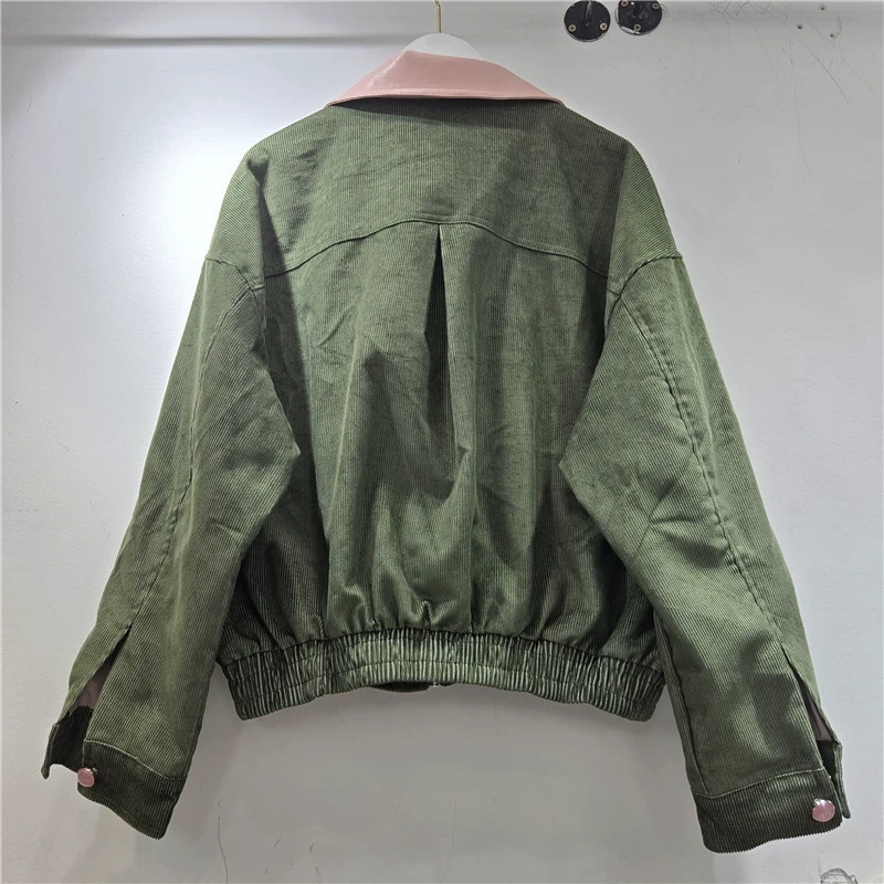 Giacca in Velluto a Coste con  - Leatherwork Flowers recensione e prezzo
