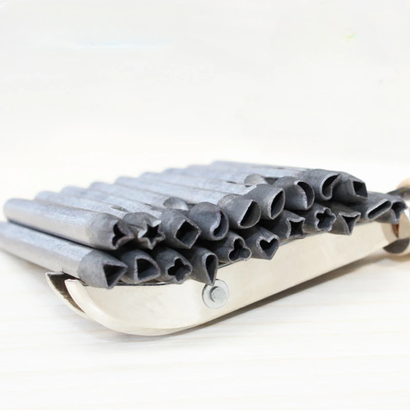 20 pezzi Punzone per pelle a f - Leatherwork Flowers recensione e prezzo