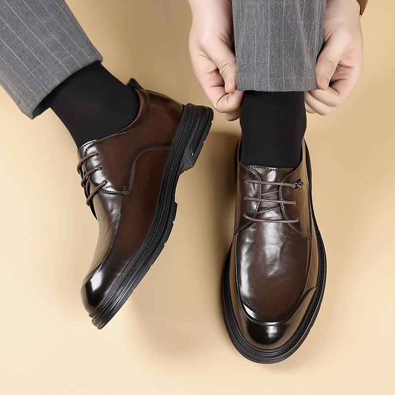 Nuove Scarpe Oxford in Pelle d - Leatherworking Classic recensione e prezzo