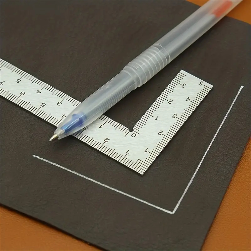 Mini righello in scala di prec - Leatherwork Ruler recensione e prezzo
