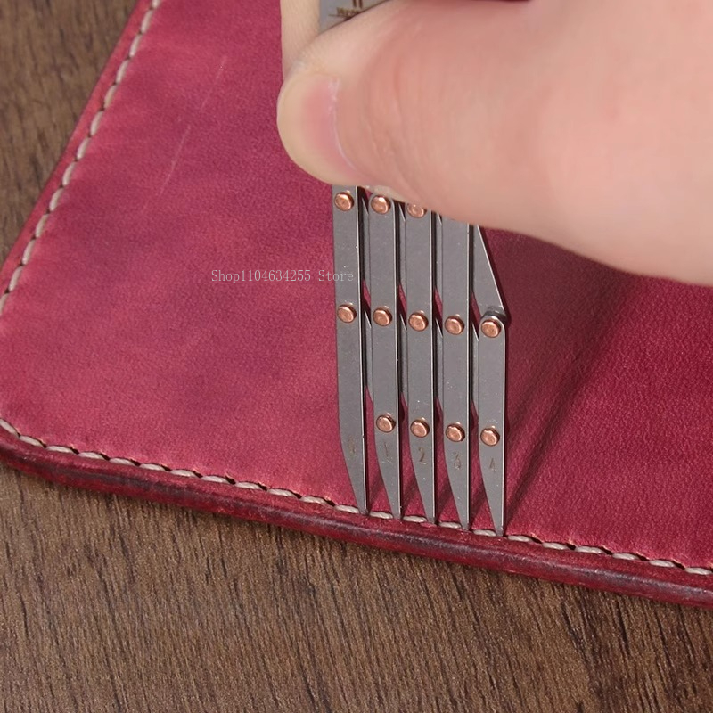 Prodotti in pelle Divisione ug - Leatherwork Ruler recensione e prezzo
