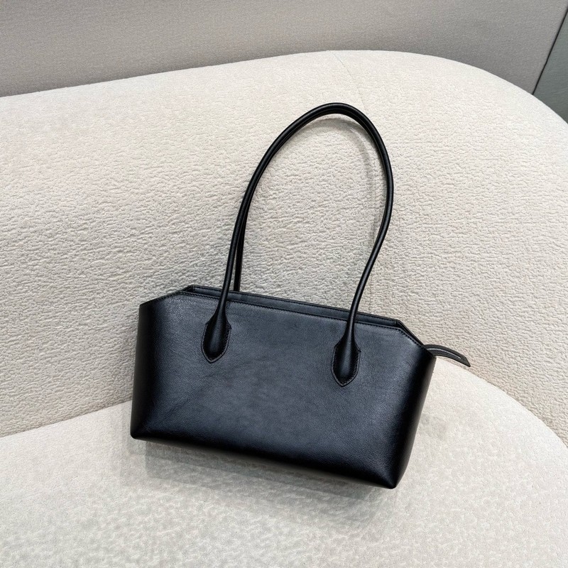 Borsa a Mano in Vera Pelle di  - Leatherwork Flowers recensione e prezzo